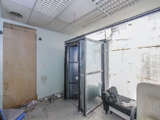 Local en C/ Hierbabuena, L´Hospitalet de Llobregat (Barcelona) 7