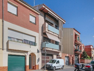 Casa adosada en C/ Santiago Rusiñol - Sant Quirze del Vallès - 2