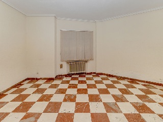 Local comercial en C/ Gutiérrez Ortega - Ciudad Real - 8