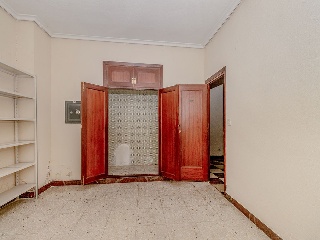 Local comercial en C/ Gutiérrez Ortega - Ciudad Real - 12
