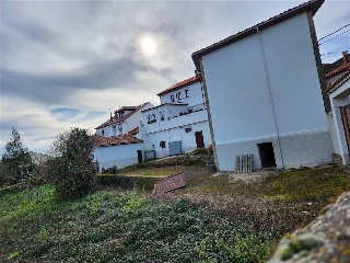 LAMADRID 24