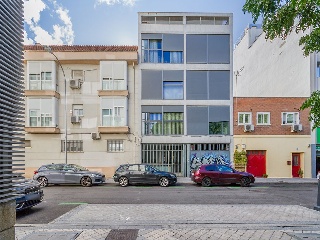 Piso en C/ Teniente Coronel Noreña  13