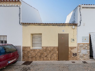 Vivienda unifamiliar adosada en Santa Bárbara de Casa - Huelva - 2