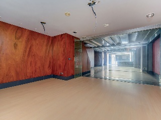Local comercial en C/ San José, Gijón (Asturias) 18
