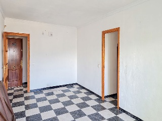 Piso en C/ Andalucía, La Línea de la Concepción (Cádiz) 4