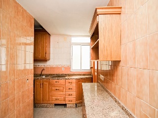 Piso en C/ Andalucía, La Línea de la Concepción (Cádiz) 5