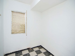Piso en C/ Andalucía, La Línea de la Concepción (Cádiz) 10