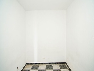 Piso en C/ Andalucía, La Línea de la Concepción (Cádiz) 11