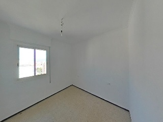 Piso situado en Girona 14