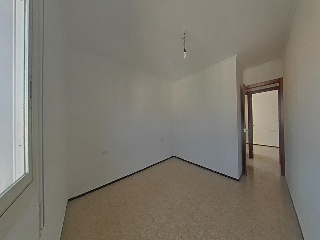Piso situado en Girona 15