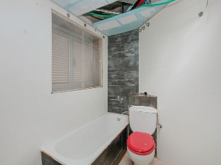 Promoción de viviendas y garajes en C/ Pontevedra, Rubí (Barcelona)  11