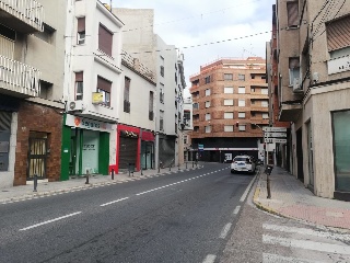 Local en venta en Oliva de 206  m²