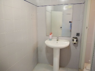 Local en Av de Ifach 8