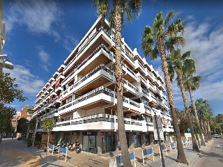 Local en venta en Salou de 267  m²