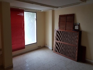 Local en C/ Fernandez Castañeyra 4