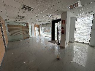00032-0001 7