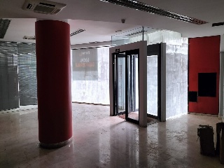 Local en C/ Primero de Junio 6