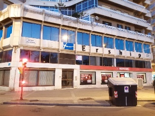 Local en venta en Huelva de 185  m²