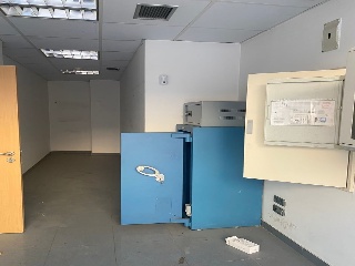 Local comercial en C/ Motrico - San Fernando de Henares - Madrid 3