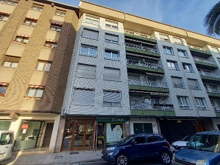 Piso en venta en Errenteria de 73  m²