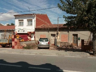 Casa en C/ de Barcelona - Martorelles - Barcelona  11