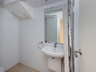 Casa en construcción detenida situada en Vilafranca del Penedes - Barcelona 18