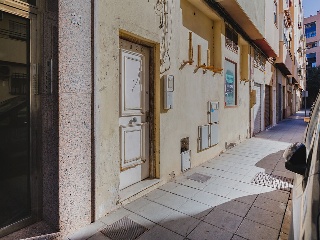 00921-0001 40