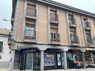 Local en Plaza islas Azores, Madrid 3