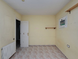 Chalet independiente en Barberà del Vallès 41