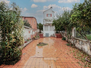 Chalet independiente en Barberà del Vallès 55
