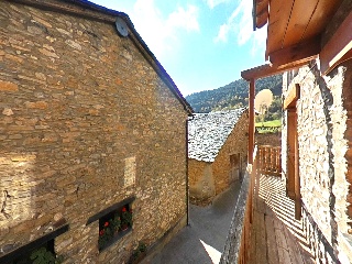 D'Baix-Argolell 83