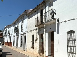 Primero De Mayo 25