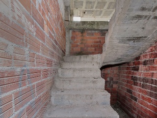 Vivienda en construcción detenida en C/ Sant Gaieta - Rubí - 9