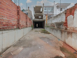 Vivienda en construcción detenida en C/ Sant Gaieta - Rubí - 19
