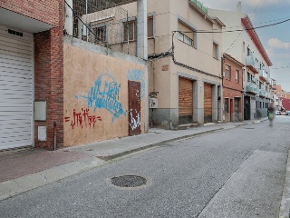 Vivienda en construcción detenida en C/ Sant Gaieta - Rubí - 25