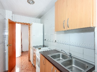 Piso en Av Gava 7