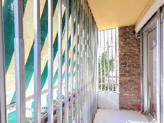 Piso en Av Gava 12