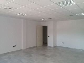 Oficina en Dos Hermanas, Sevilla 3