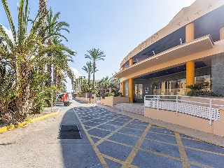 Piso en venta en Vera de 74  m²