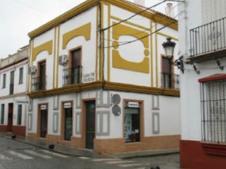 Garaje en venta en Pilas de 179  m²