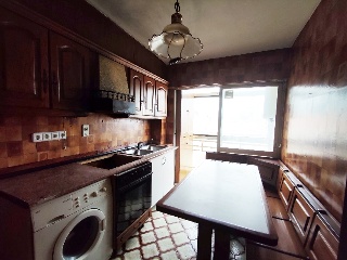 Piso en C/ Luis de Uranzu 10