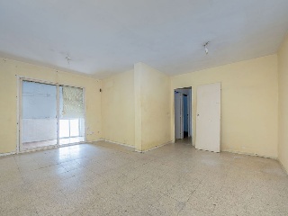 Piso en C/ Manuel Fal Conde 2