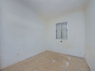 Piso en C/ Manuel Fal Conde 9