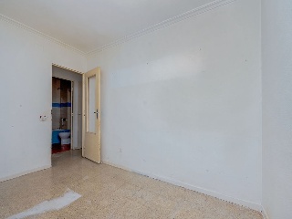 Piso en C/ Manuel Fal Conde 10