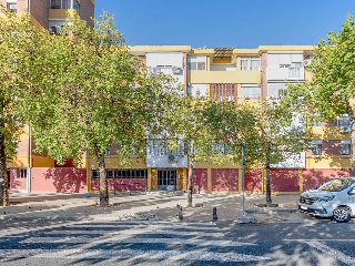 Piso en C/ Manuel Fal Conde 18