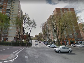 Piso con anejos en C/ Antonio López Aguado 2
