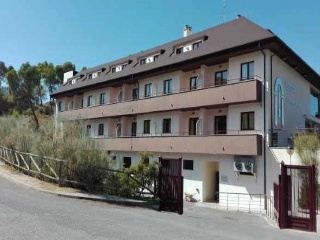 Piso en venta en Cambil de 65  m²