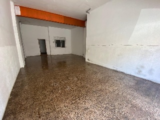 Local en C/ Francisco de Victoria, Sant Pere de Ribes (Barcelona) 3