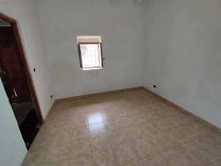 Vivienda en C/ Los Quintines las Escuelas,  18
