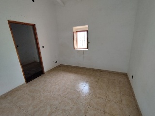 Vivienda en C/ Los Quintines las Escuelas,  19